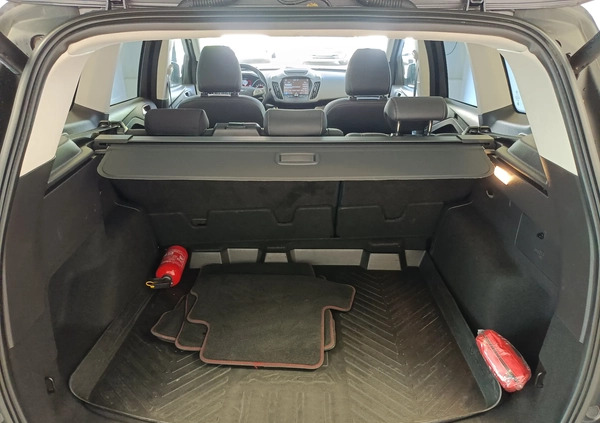 Ford Kuga cena 81900 przebieg: 126908, rok produkcji 2019 z Świdnica małe 562